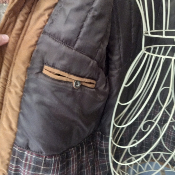 Vintage Men's Bill Blass Coat, Size XL. - Picture 5 of 16